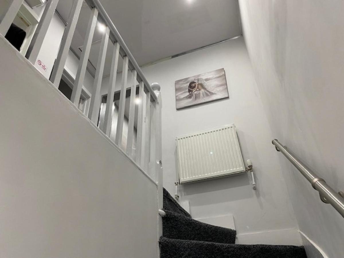 Denny Street Apartment Инвернес Екстериор снимка